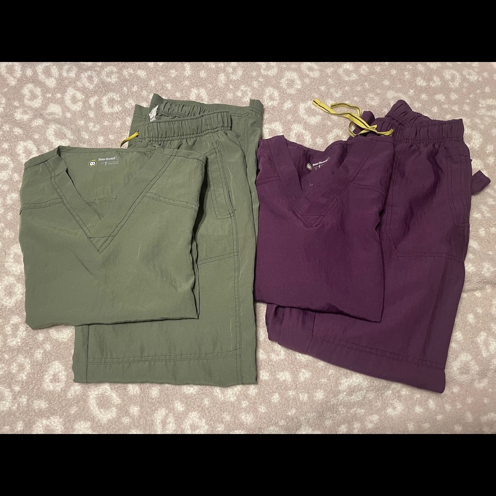 WonderWink Four Stretch scrub sets